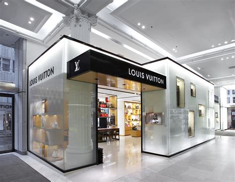 louis vuitton at selfridges.